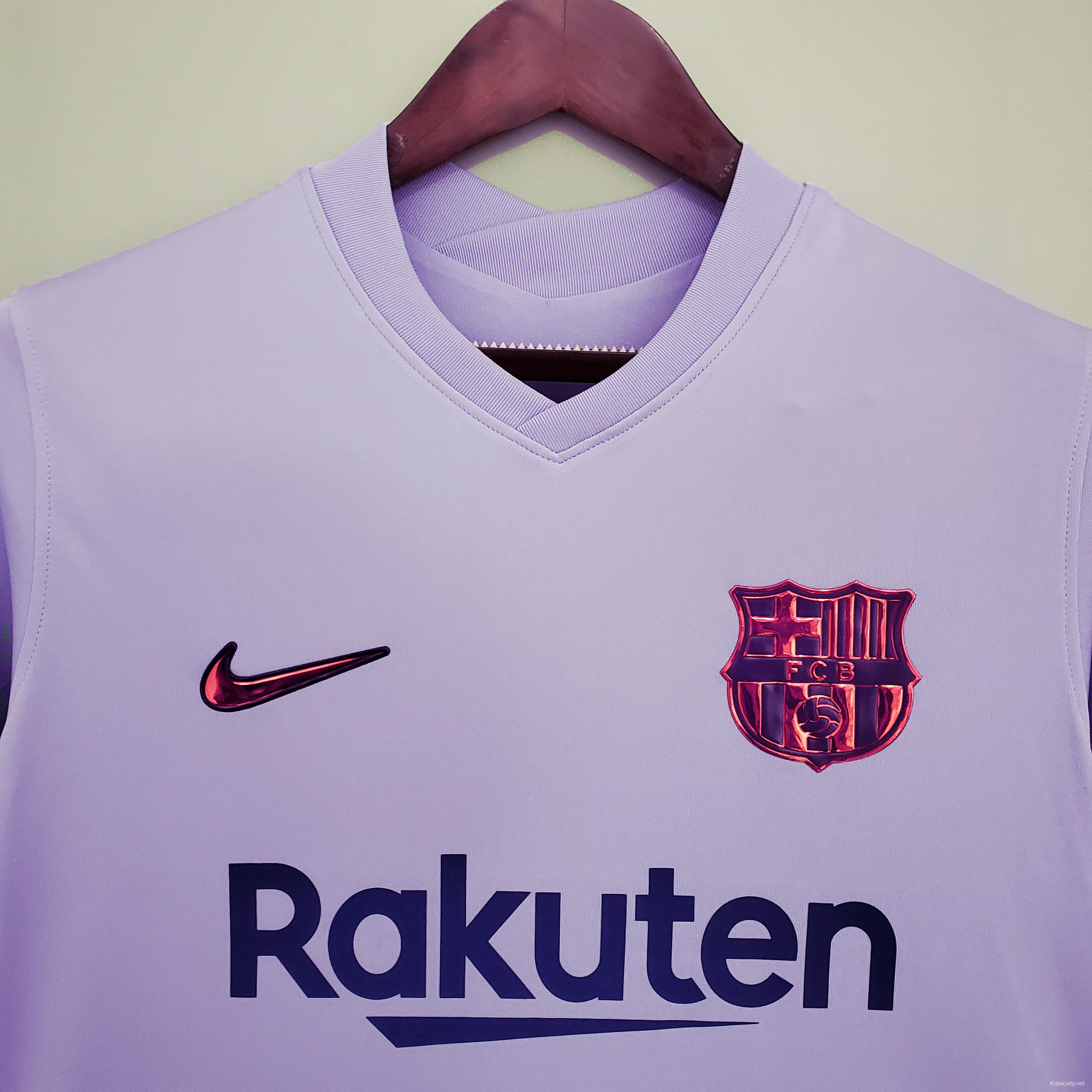 The new Barcelona away jersey 2021/2022