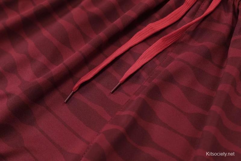 NIKE LIVERPOOL 22/23 PREMATCH JERSEY (MAROON)